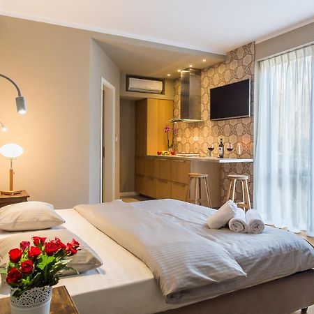 Appartement One Love Metropolitan Gardens Studio II à Bucarest Extérieur photo
